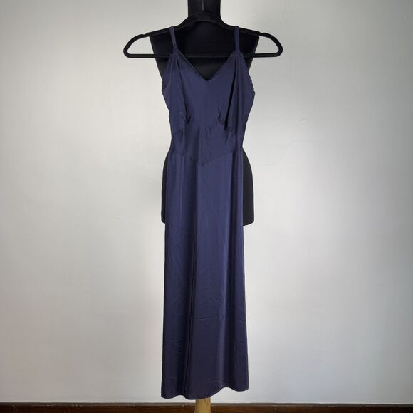 Vintage 1950s Seamprufe Navy Blue Rayon Slip Dress 32 Scallop Trim Lingerie - Picture 1 of 8